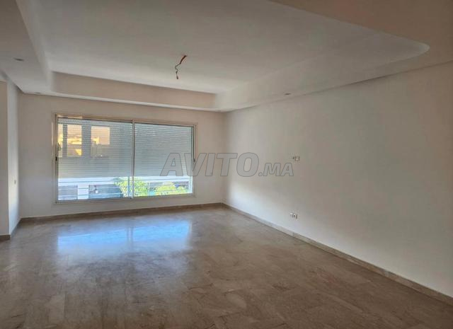 Appartement 168m luxe à louer Hassan Rabat - image 3