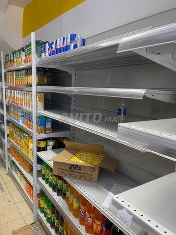 Rayonnage et gondole pour un super marché