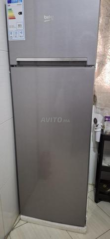 Réfrigérateur neuf utilisé 3 mois