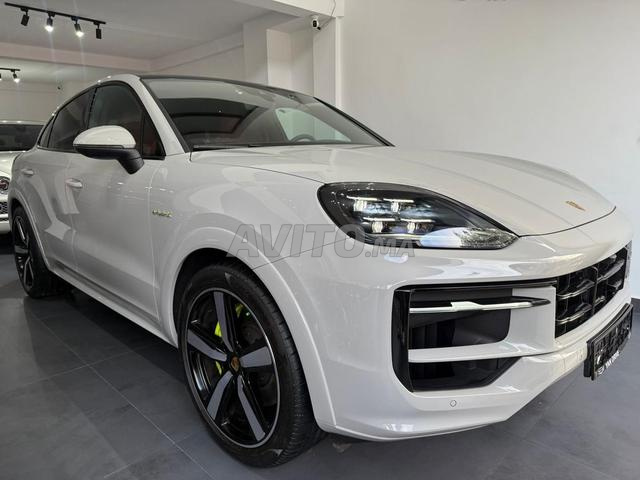 Porsche Cayenne E-Hybrid 3.0 L V6 turbo