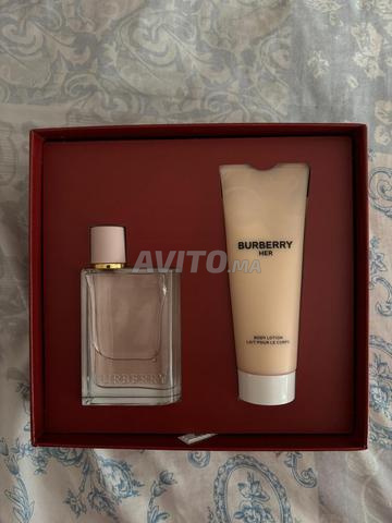 علبة عطر بربري هير جديدة