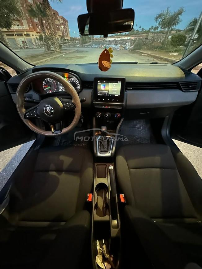 Renault Clio Essence Automatique 2022 à Marrakech