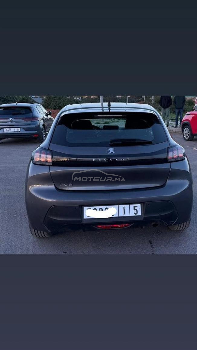 Peugeot 208 Diesel Manuelle 2024 à Salé
