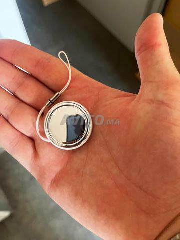 Smart tag AirTag, dispositif de suivi intelligent pour protéger vos biens - 2