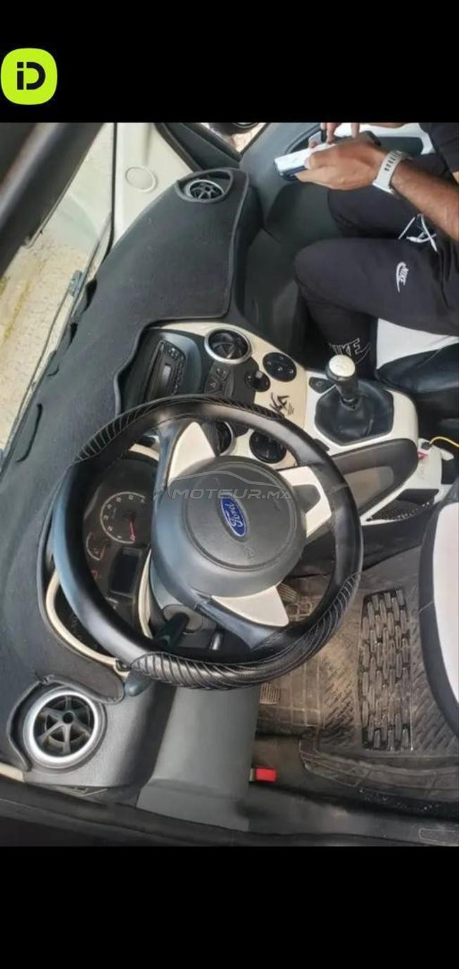 ford ka essence 2011