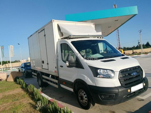 Ford transit camion en tres bin etat