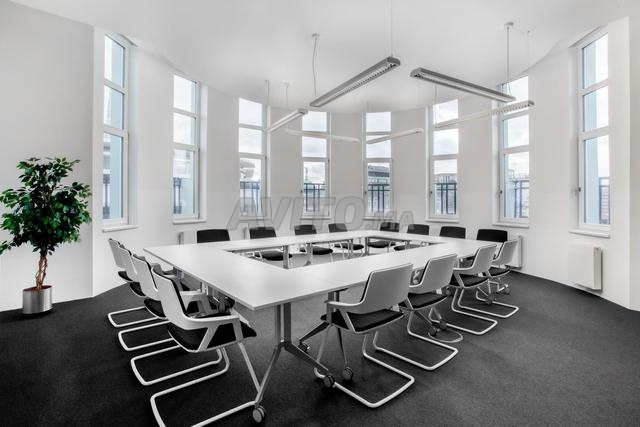 مكتب خاص لـ 5 أشخاص في شارع سيدي عمار - 2