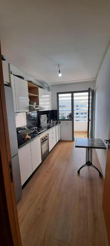 شقة فاخرة 94 متر مربع مشمسة مع شرفة في MANSBAY