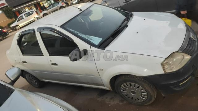 داسيا لوغان إيسانس