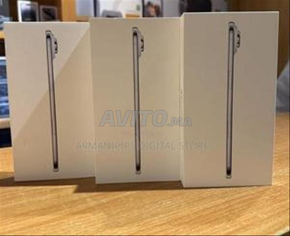 Neuve IPHONE 17 AIR 256G FRANECE / LBI3 FMA7AL