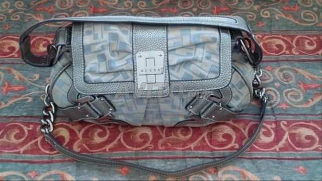 Sac Guess original neuf jamais porté