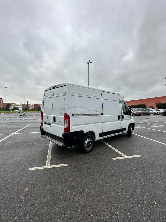 Peugeot Boxer Diesel Manuelle 2021 à Sidi Slimane