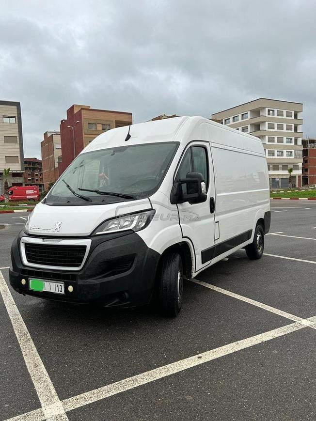 Peugeot Boxer Diesel Manuelle 2021 à Sidi Slimane