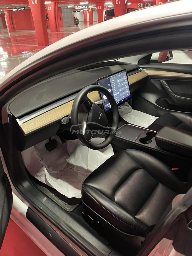 des voitures tesla  à vendre 