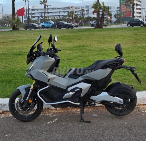 Moteur Honda X-ADV – Modèle 2025 – État neuf