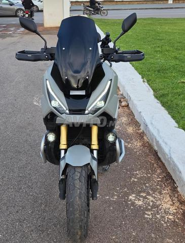 Moteur Honda X-ADV – Modèle 2025 – État neuf - 2