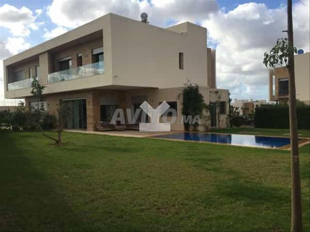 42586-Villa à louer à 35000DH à Californie