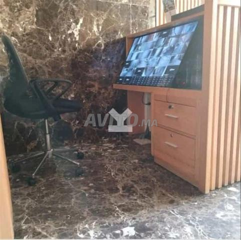 141864-Bureau à louer à 6600DH à Hay Hassani