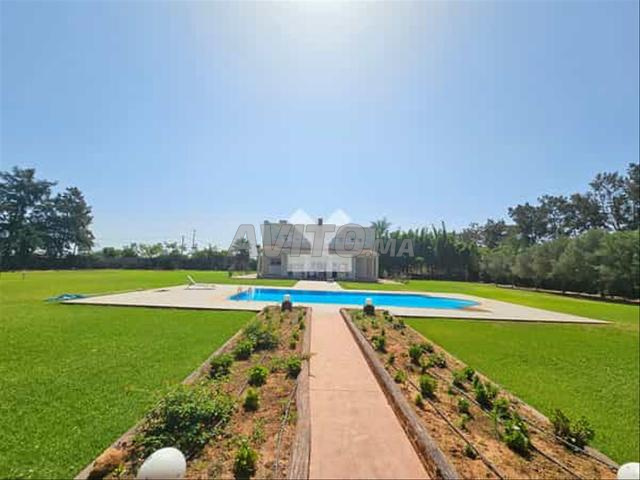 15799-Vente فيلا في   بمساحة 18920 متر مربع