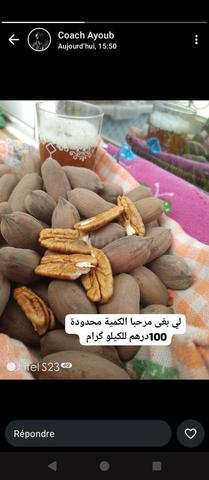 Paquet de noix du pays authentique