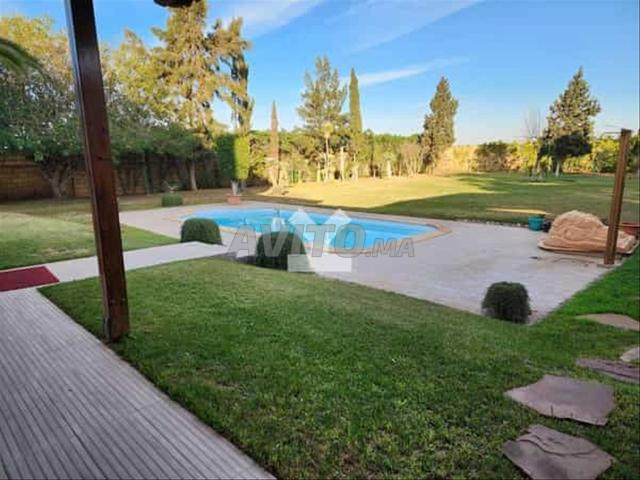 75919-بيع فيلا في الدار البيضاء بوسكورة (بير عبدة)