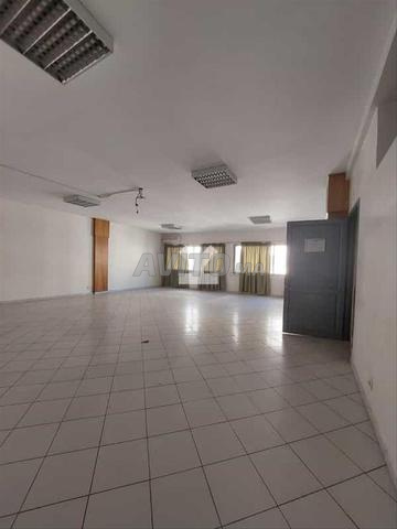 152889-Vente Bureau à Casablanca Derb Omar de 1430