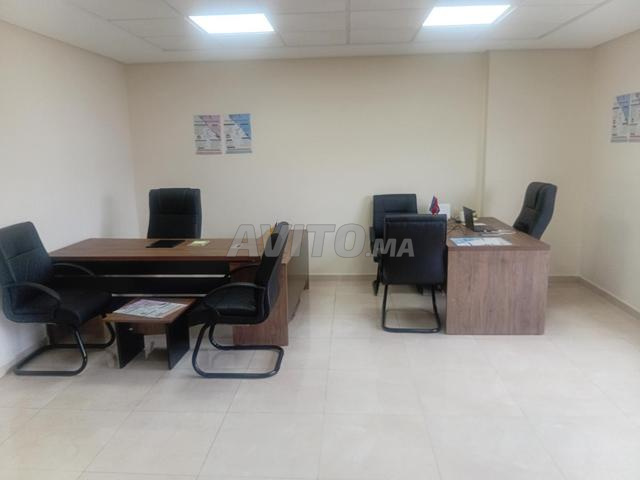 مكتب للإيجار