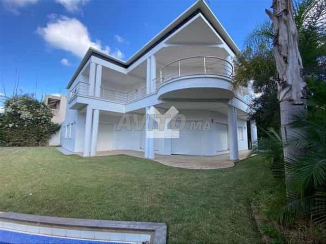 15979-Vente Villa à Casablanca Nouaceur de 753 m²