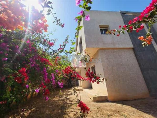 114279-بيع فيلا في الدار البيضاء أولفا بمساحة 344 متر مربع