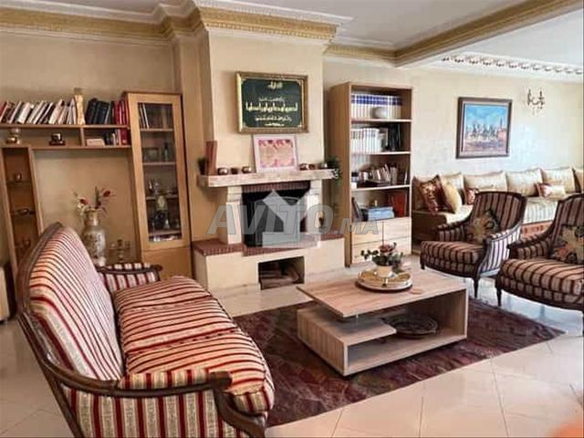 142052-Vente Appt à Casablanca Lekrimat de 242 m²