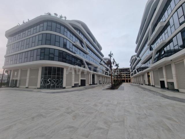 A LOUER AUX ORCHIDEES 6 plateau bureau 106m