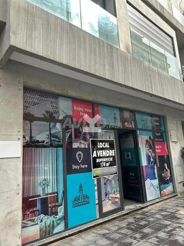 12304-Vente Local à Casablanca Gauthier de 174 m²