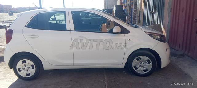 Kia Picanto Essence Manuelle 2023 à Marrakech