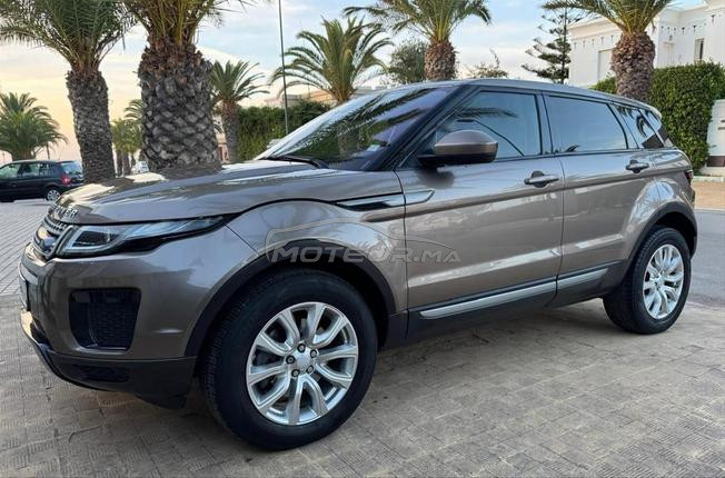 range évoque 