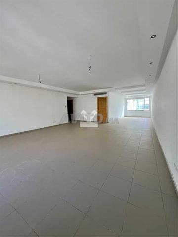 157079-Vente Bureau à Casablanca Hopitaux de 92 m²