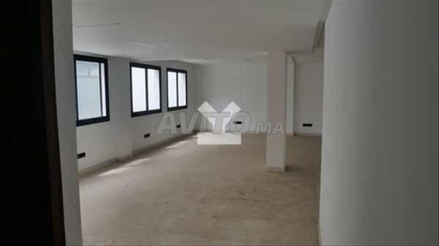 88091-بيع مكتب في الدار البيضاء أولفا بمساحة 88 م²