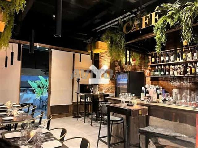 160352-Vente Local à Casablanca Val Fleuri de 85 m