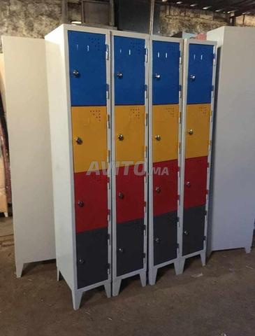 vestiaire métallique 2portes\armoire casier dispo