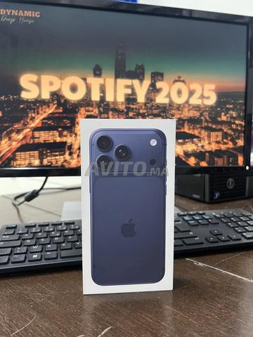 16 normal et 15 pro et 17 pro max