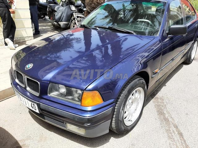 BMW Série 3 Diesel Manuelle 1995 à Casablanca