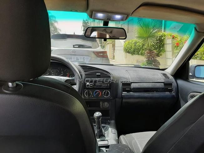 BMW Série 3 Diesel Manuelle 1995 à Casablanca