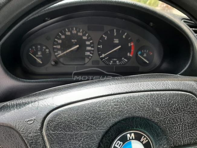 BMW Série 3 Diesel Manuelle 1995 à Casablanca