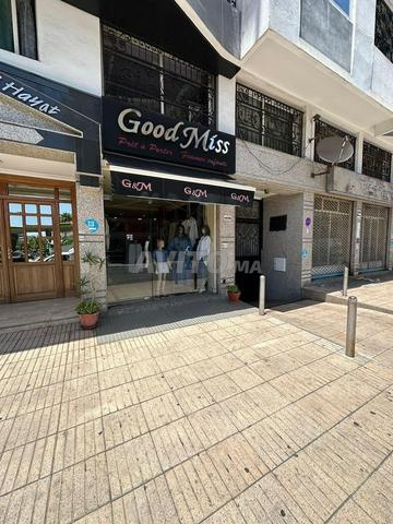 Magasin TB aménagé 124m2 à louer à 2mars
