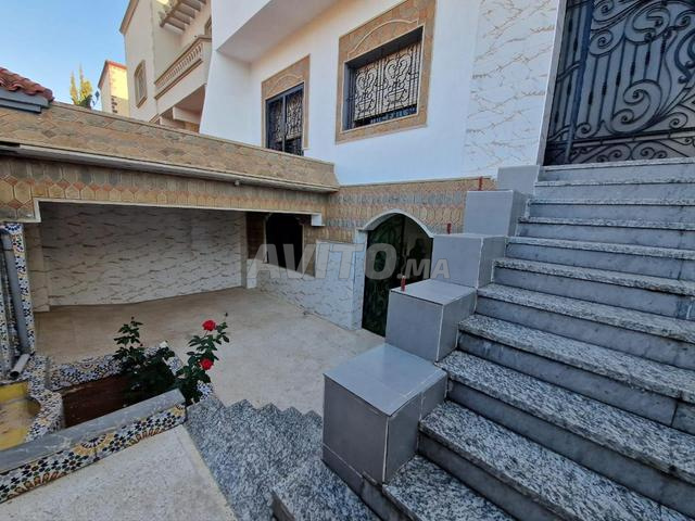 Villa El hadika 3 Niveaux 250m