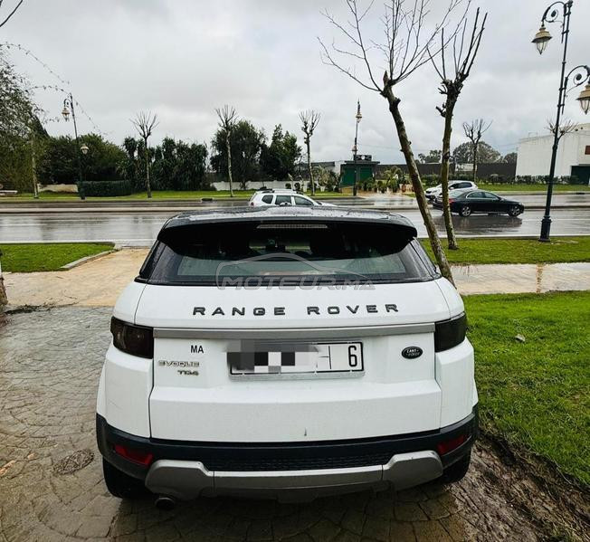 Range rover évoque 