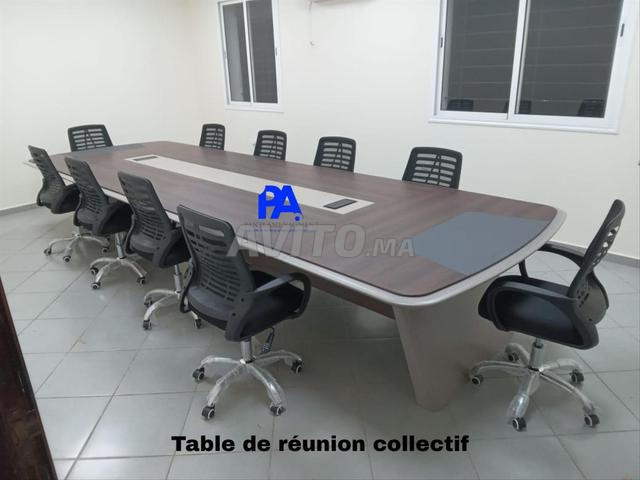 Table de réunion/feuteuil/bureau/vestiaire/armoire