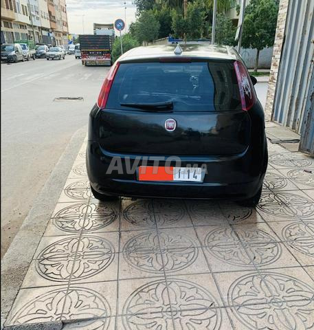 Fiat Punto Essence Manuelle 2006 à Tit Mellil