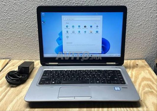 hp i7 الجيل السابع رام 8 ديسك 256 SSD بطارية 6 ساعات crt sim