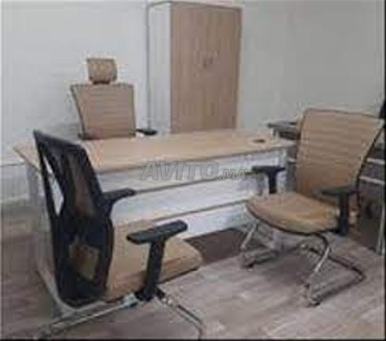 Bureau local de haute qualité et de fabrication nationale