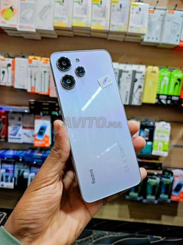 Xiaomi Redmi 12 l 128Go Rom l 8Go Ram